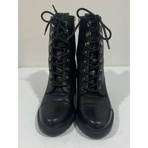 Combat Boot style Marc Fisher Boots